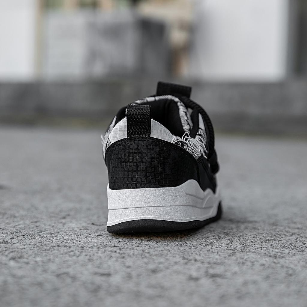 Женские кроссовки для регби, бега, баскетбола, тенниса, бадминтона, повседневная обувь для школьников и студентов, легкие кроссовки для пар, большие размеры 36-47