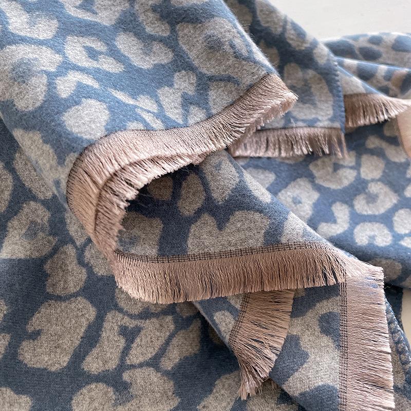 Fashion Leopard Print Double-Sided Imitation Cashmere Scarf Winter High-End Warm Shawl Women