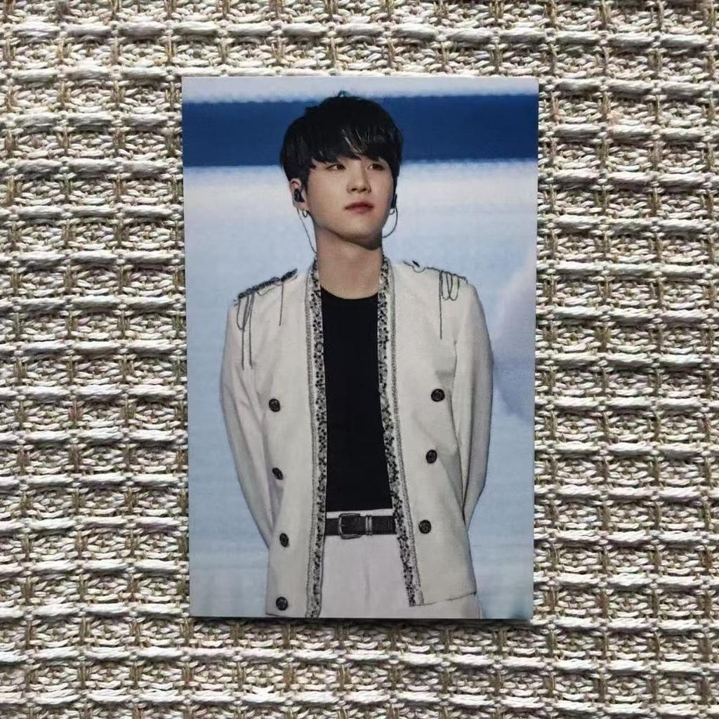 [USED] BTS Reach You Venue-exclusive Bonus Suga Photo Card Trading Card