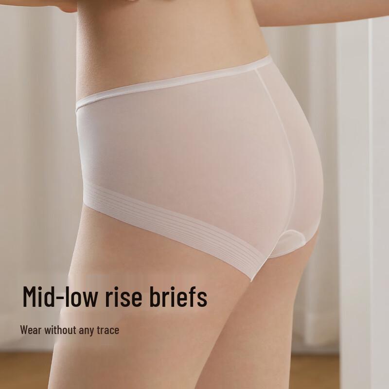 Wacoal Women's Breathable Seamless Mid-Low Waist Briefs UP14G5