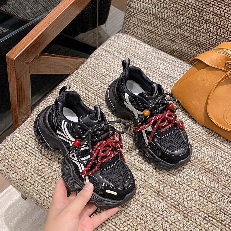 [Fanfuna] 2025 осень и зима новая толстая подошва с увеличением роста папины кроссовки женские в цветовой гамме универсальные легкие повседневные спортивные кроссовки