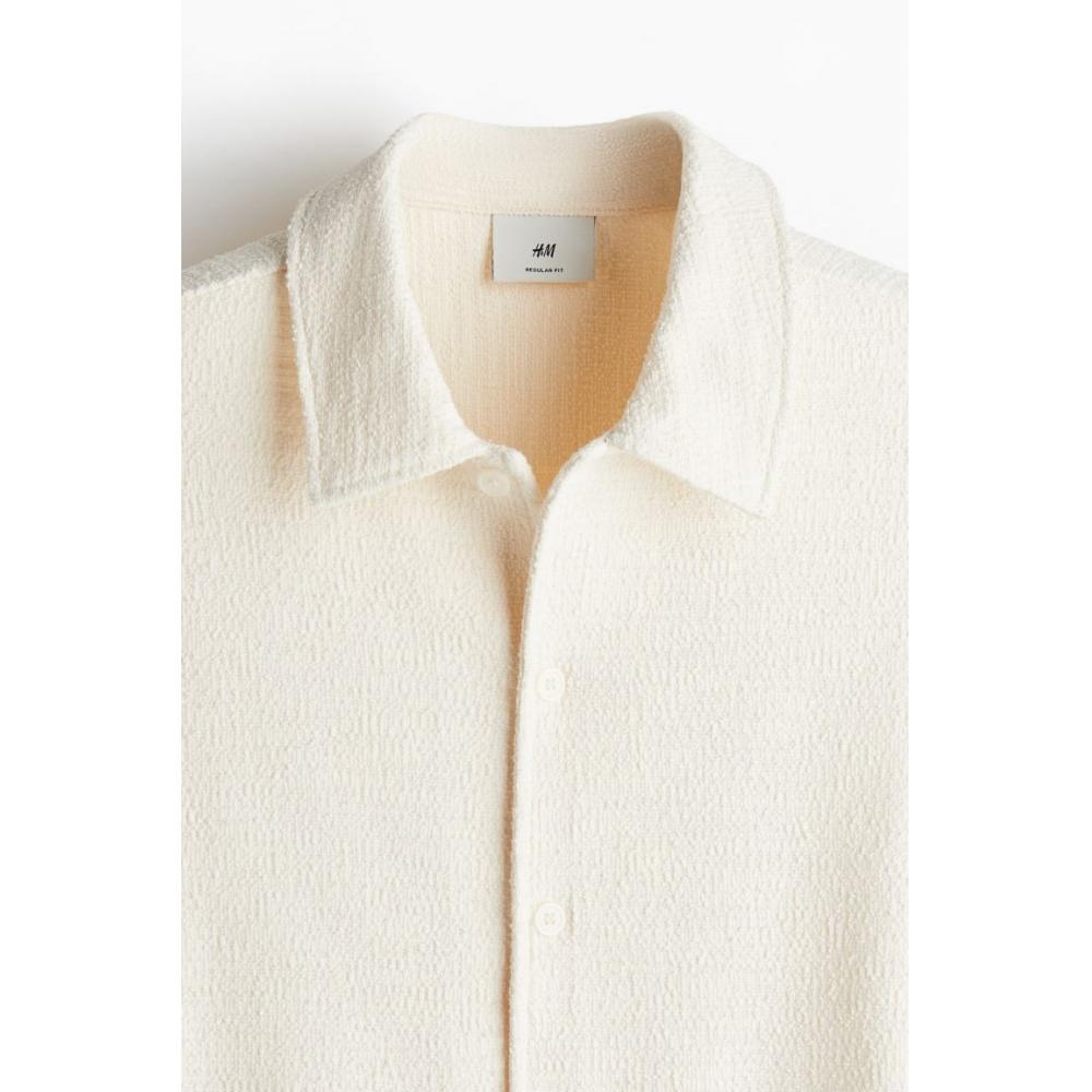 H M Textured sHirt Regular Fit creaM