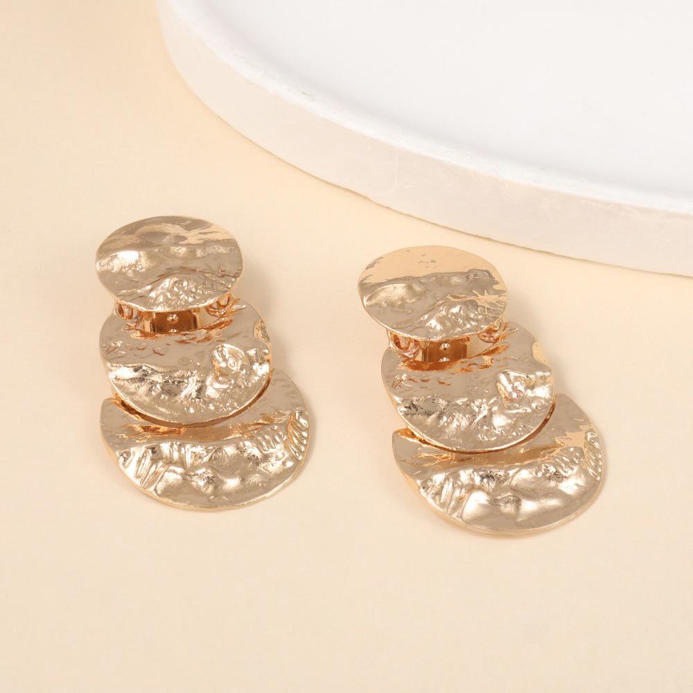 Экологичные серьги из барочного металла - Минималистичные круглые и неправильной формы клипсы для женщин