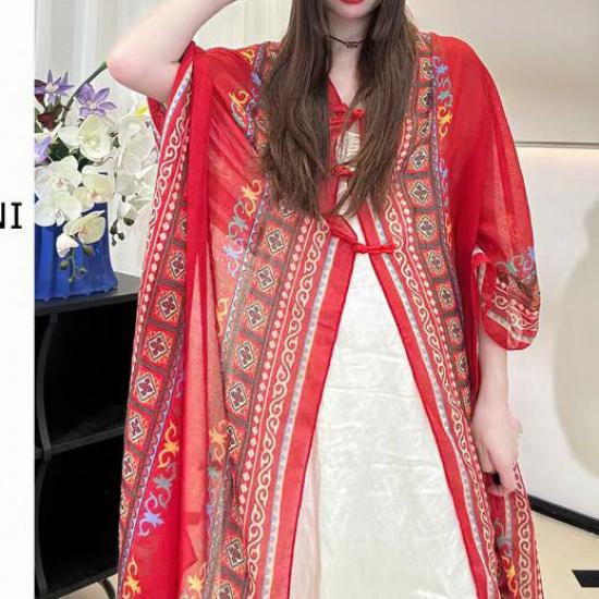 Skin Friendly And Breathable Warm And Versatile Home, Autumn And Winter Women'S Travel Shawl, Thick Cloak, Air Conditioning Blanket