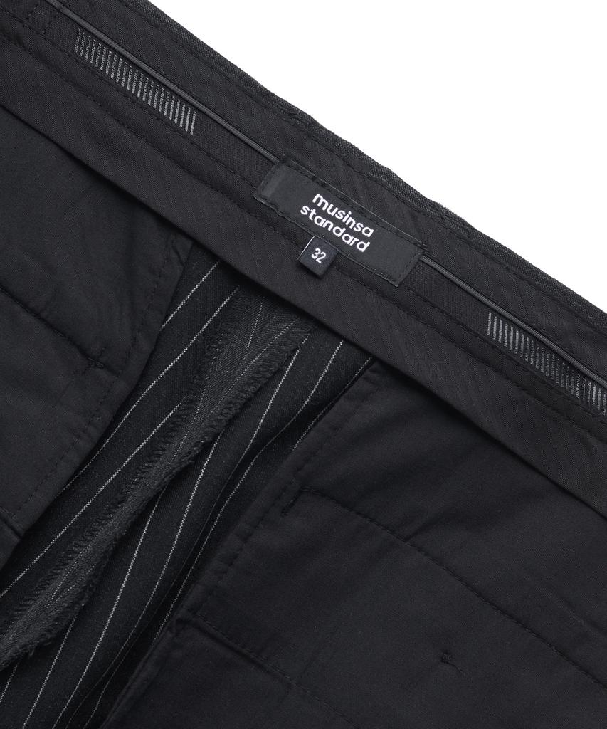 MUSINSA STANDARD Pinstripe Tapered Hidden Banding Crop Slacks [Charcoal Gray]