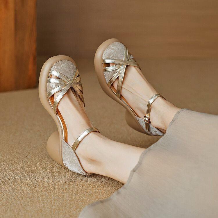 Маленькие туфли на высоком каблуке на толстой подошве в стиле ретро, женские летние 2025 года, на толстом каблуке, цветные, с перемычкой и пряжкой, римские сандалии