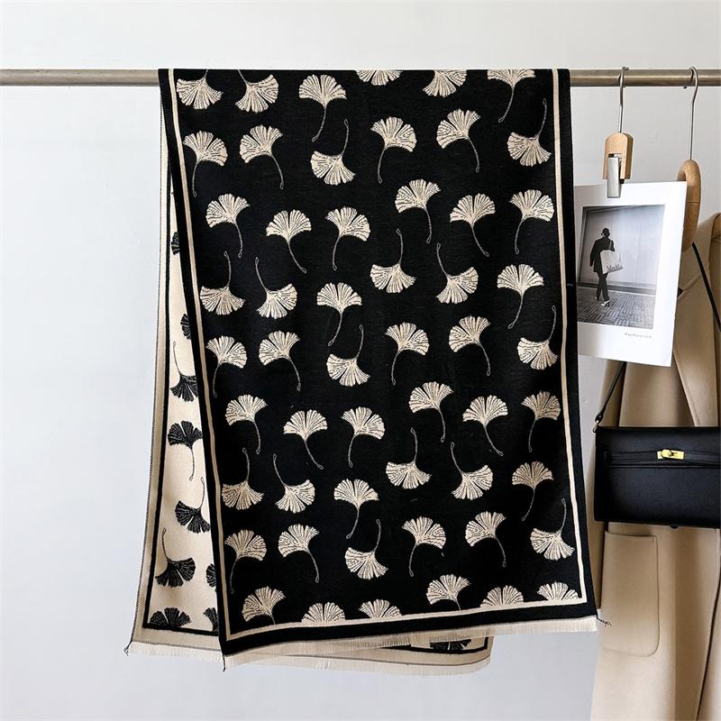 Fashion Winter Warm Cashmere Shawl Scarf for Women Design Neckerchief Pashmina Head Scarves Wrap Femal Poncho Echarpe Bandana