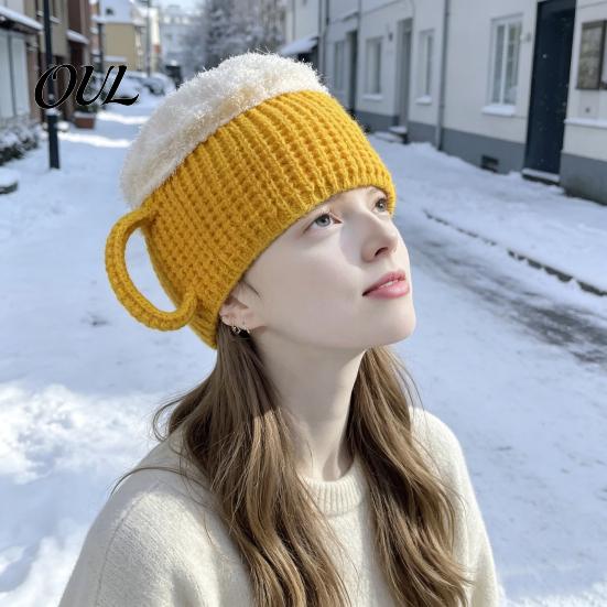 Humorous Costume Hat for Men And Women Funny Beer Mug Hat, Novelty Knitted Leg Warmers Outdoor Hiking Warm Headgear with Handles, Winter Gloves