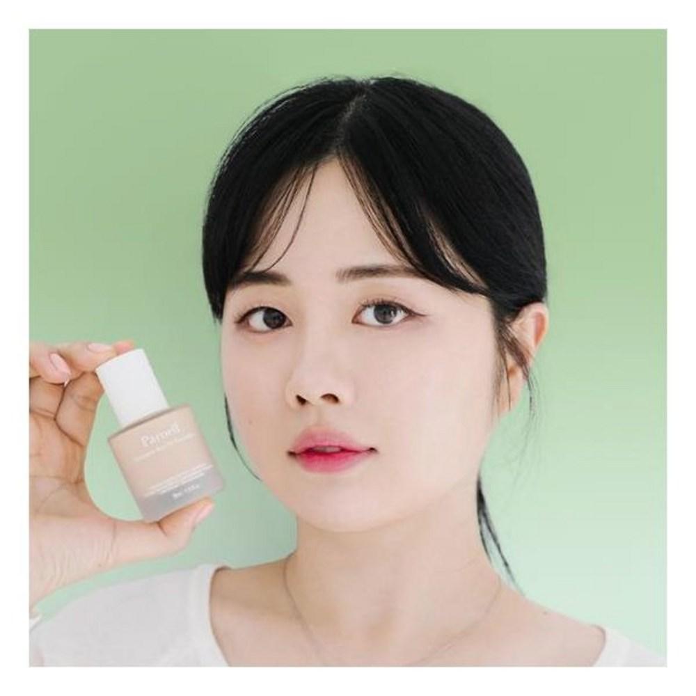 Panel Cicamanu Skin Fit Foundation 15ml, [15ml] No. 0.5, 1 Pc.