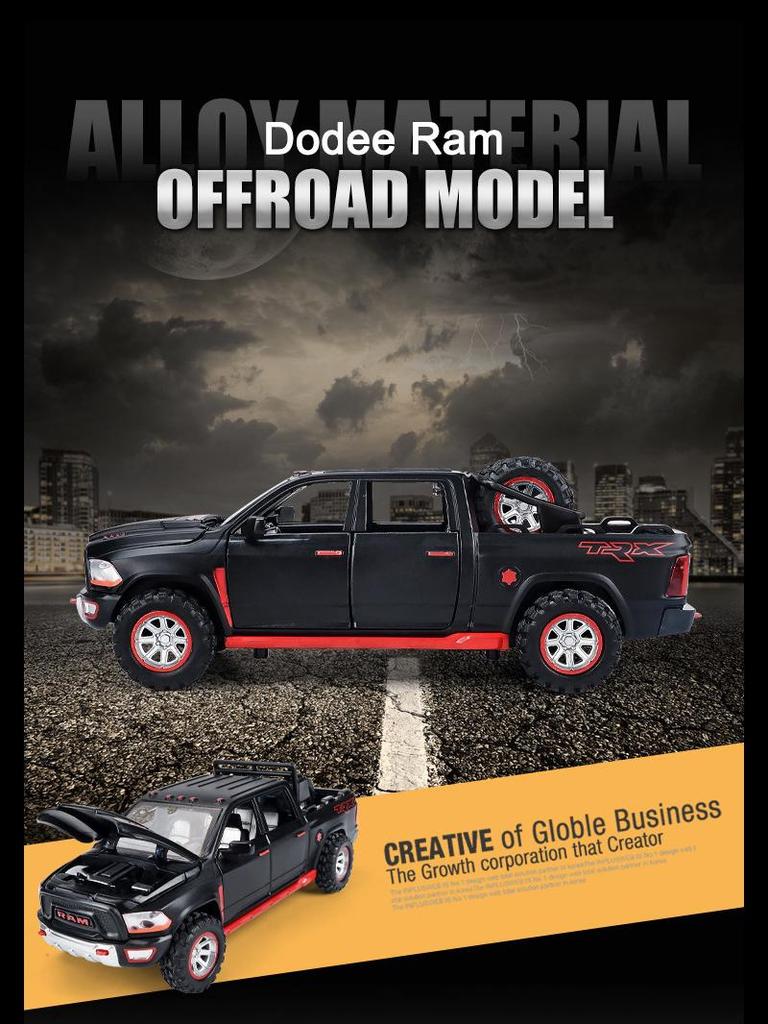 1:32 Модель пикапа Dodge Ram TRX — игрушечный автомобиль из сплава со звуком, светом и открывающейся назад дверью для детей