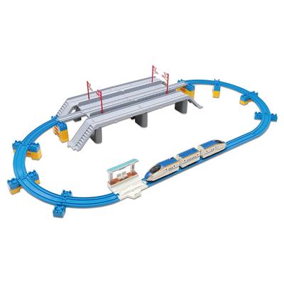 TAKARA TOMY Plarail W7 Series Hokuriku Shinkansen Shinkansen Railway Road Bridge Set Train Train Toy Ages 3+