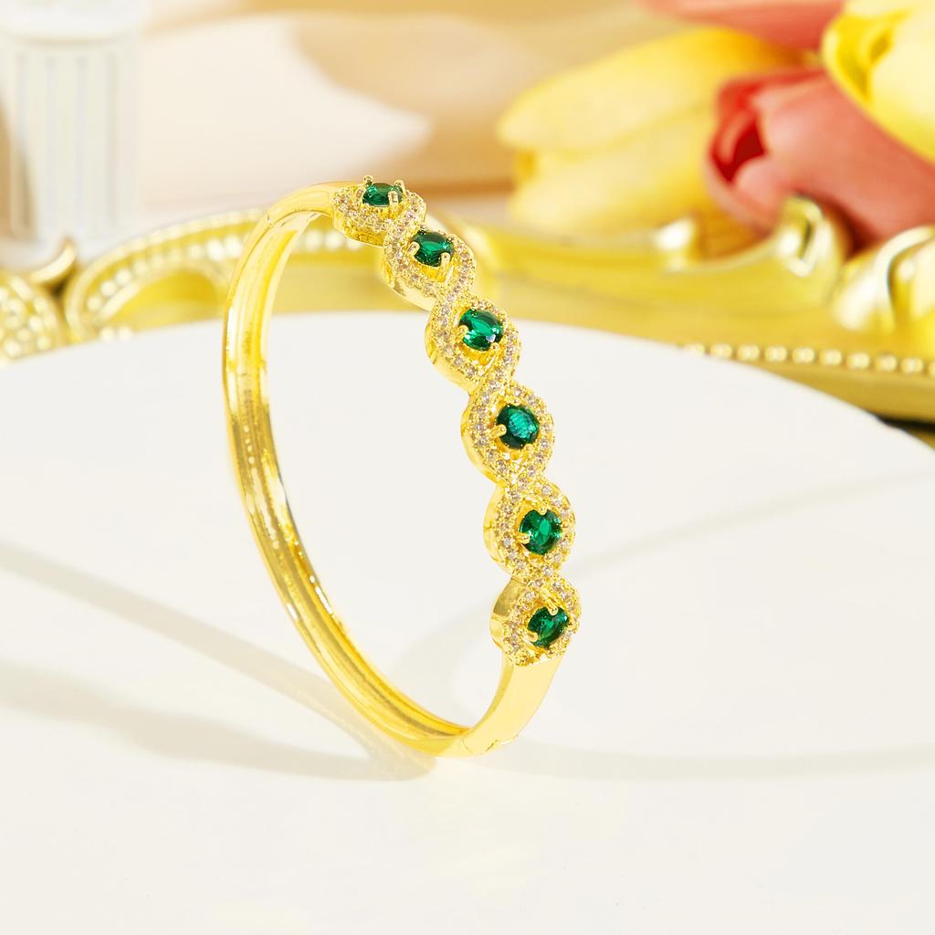 Браслеты CMM Stunning Link Bangle с синими кубическими цирконами, яркий цветовой акцент, классический аксессуар для элегантных женщин
