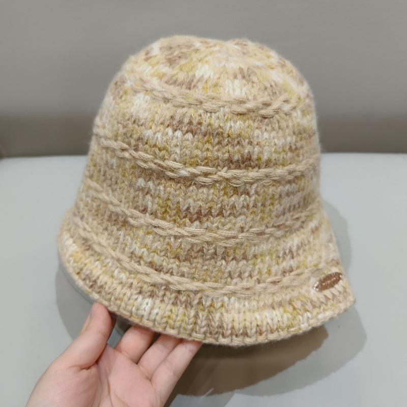 Niche autumn and winter bucket hat women's woven ear protection warm knitted hat with split fork showing small face casual versatile basin hat