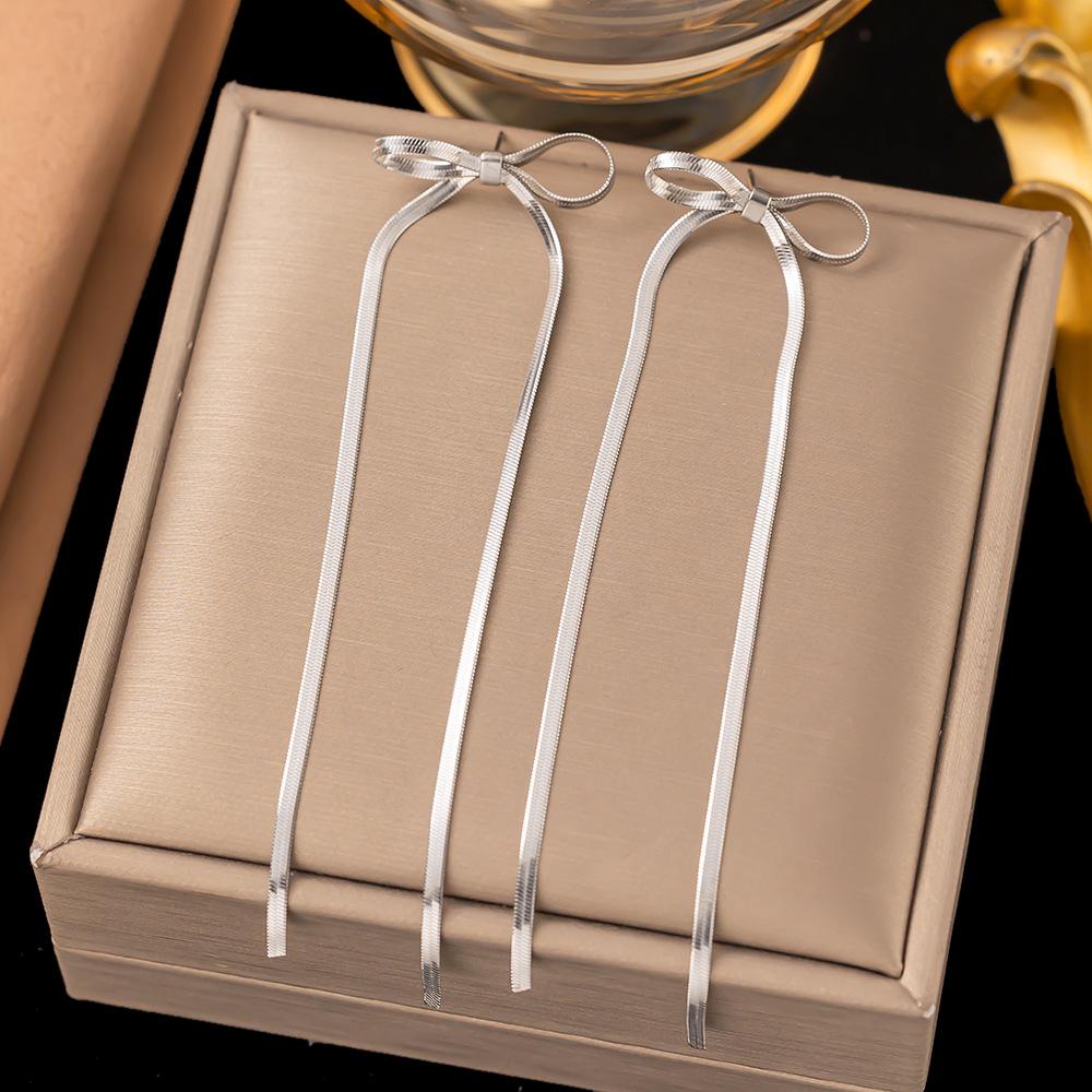 Elegant Retro Stainless Steel Earrings with Exaggerated Design for Women