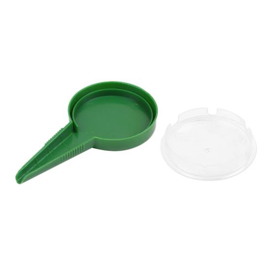 Пластиковая сеялка. 12*6 см