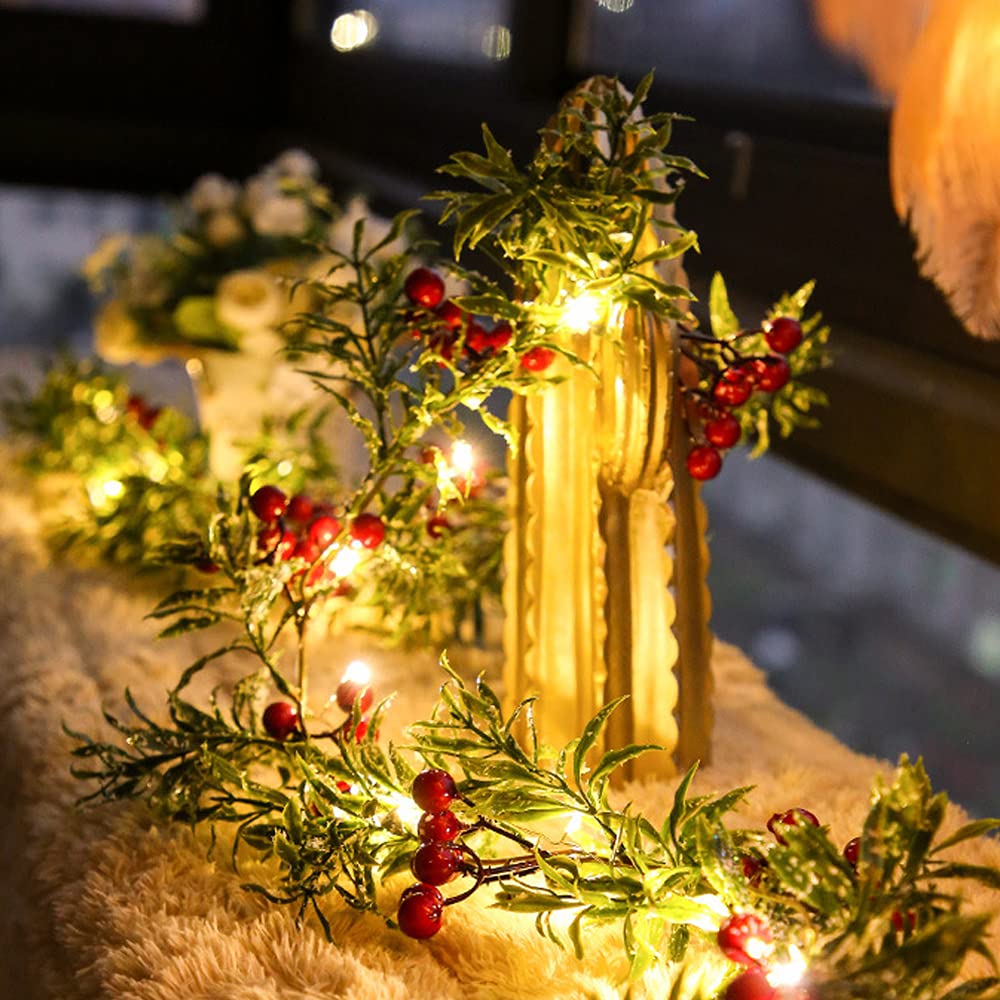 Красная ягодная сосновая шишка Рождественские светодиодные декоративные фонари Огни из медной проволоки Рождественские огни из сосновой шишки Водонепроницаемые струнные украшения из сосновых иголок