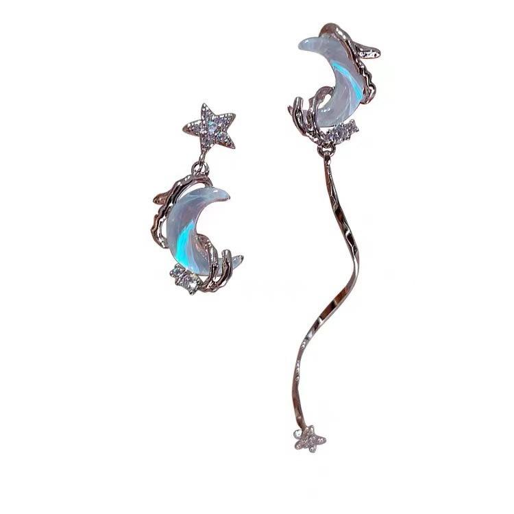 Серьги-кисточки «Звезда и Луна» Роскошные серьги Niche Light Асимметричные серьги с уникальным дизайном