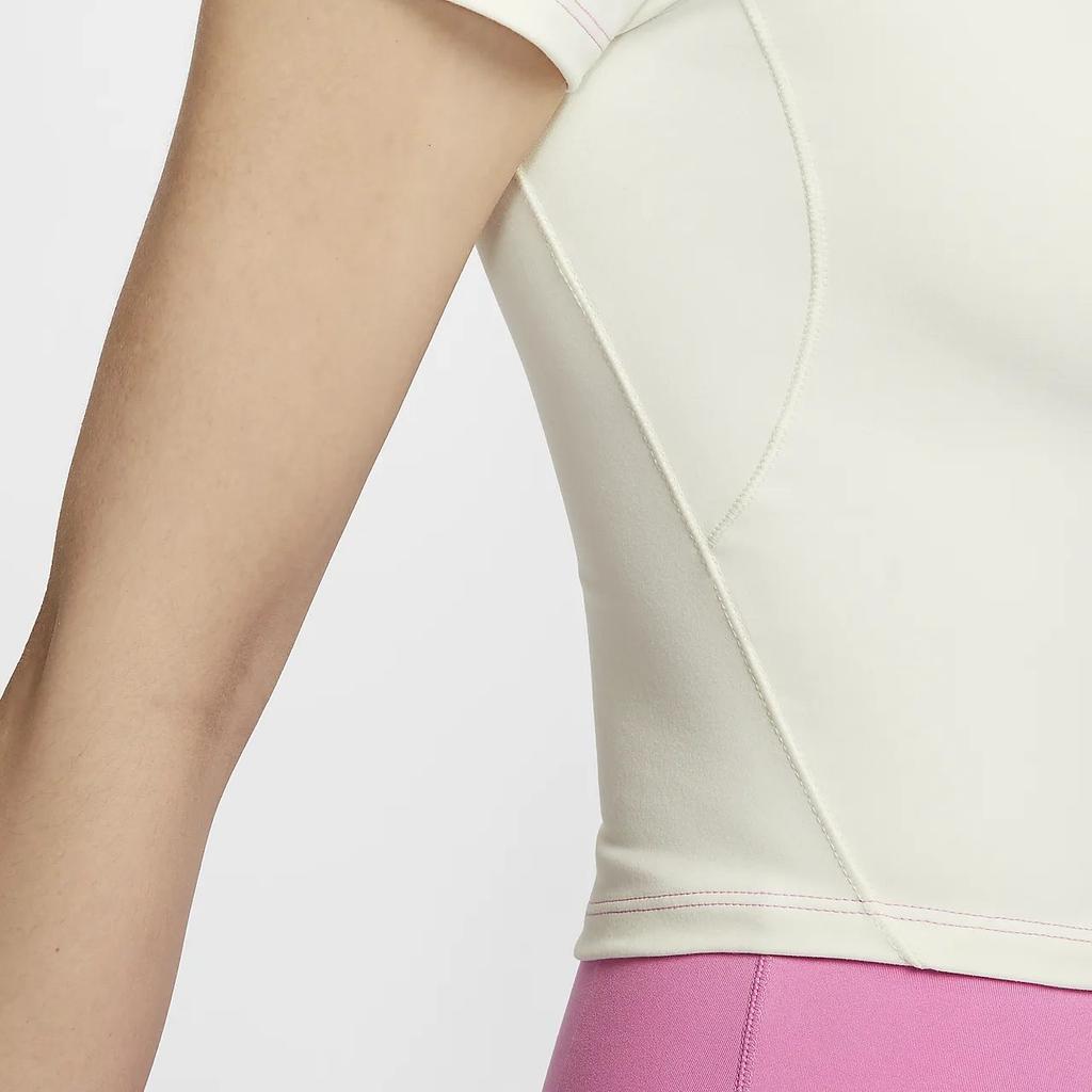 Nike Женский облегающий укороченный топ Dri Fit One Цвет: Парусный белый HM4584-133