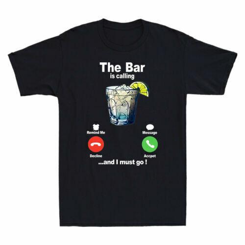 The Bar Is Calling And I Must Go Cocktail Lovers Gift Retro Men's Cotton T-Shirt