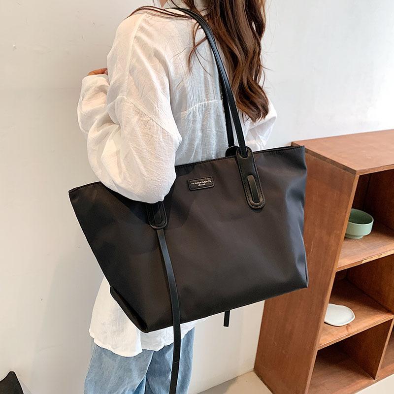 New Women's Casual Handbag Large Capacity Versatile Fashion Oxford Cloth Shopping Tote Female Shoulder Bag