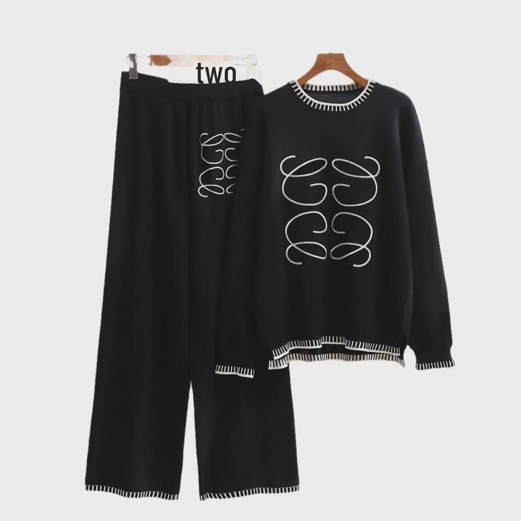 Chic European & American Autumn/Winter Knitted Two-Piece Suit: Casual Loose Straight Pants & Round Neck Top