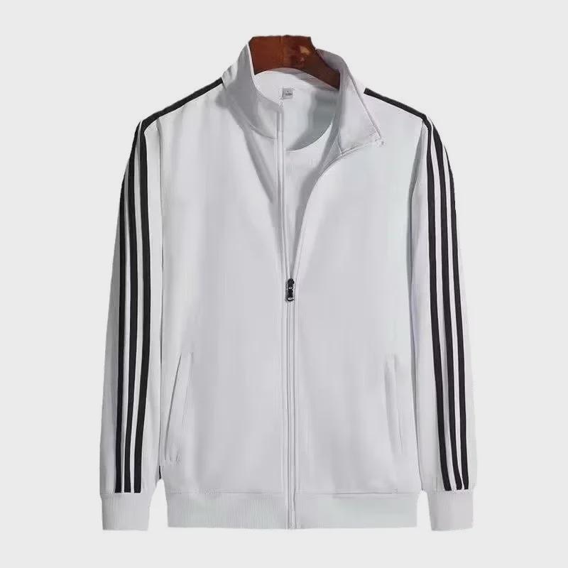 Модный мужской комплект из двух предметов: толстовка с воротником-стойкой и узкие спортивные штаны на весну/осень