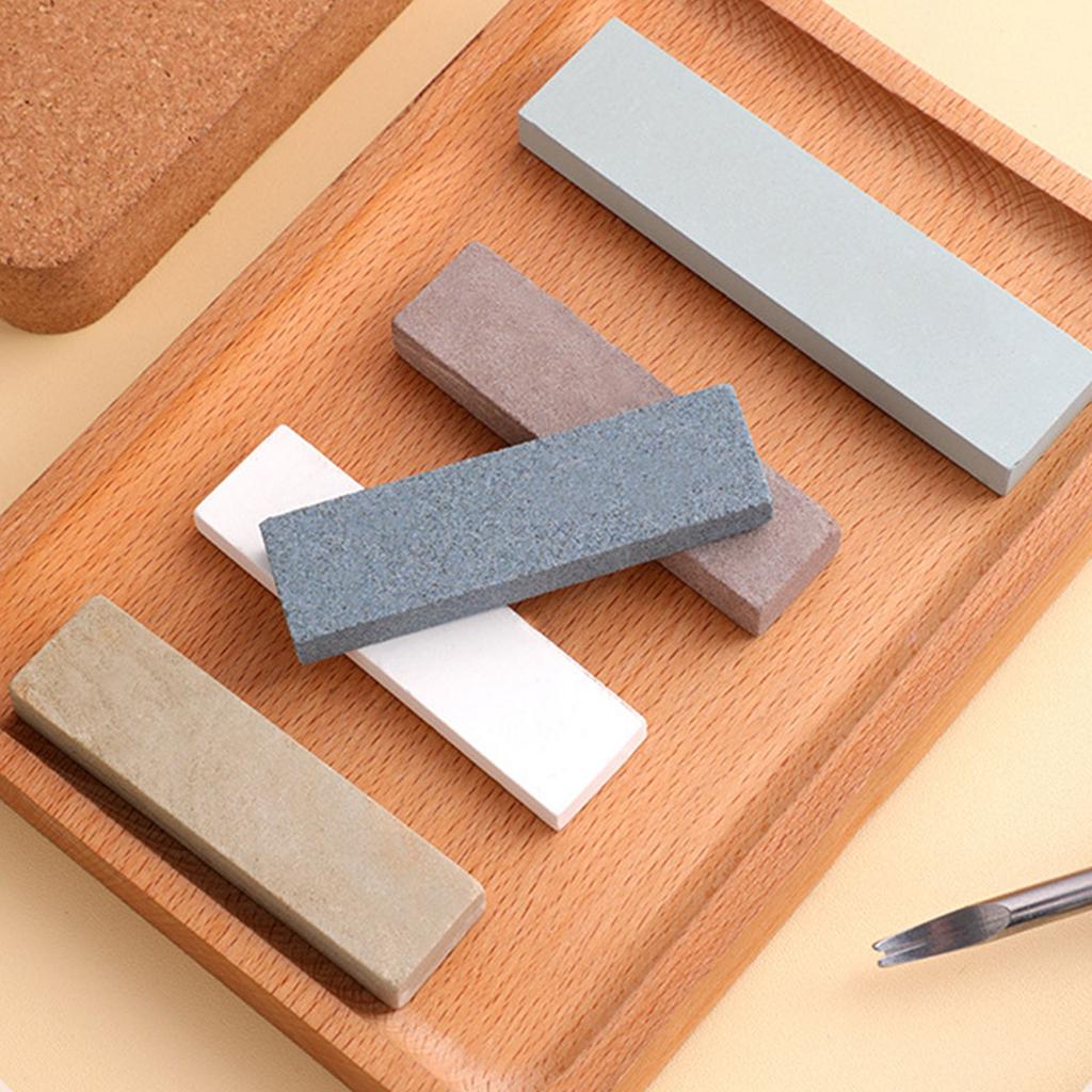 Cutter Sharpening Stone with Coarse Surface Diamond Texture Sharpening Cutter Suitable for Kitchen Camping and BBQ Use