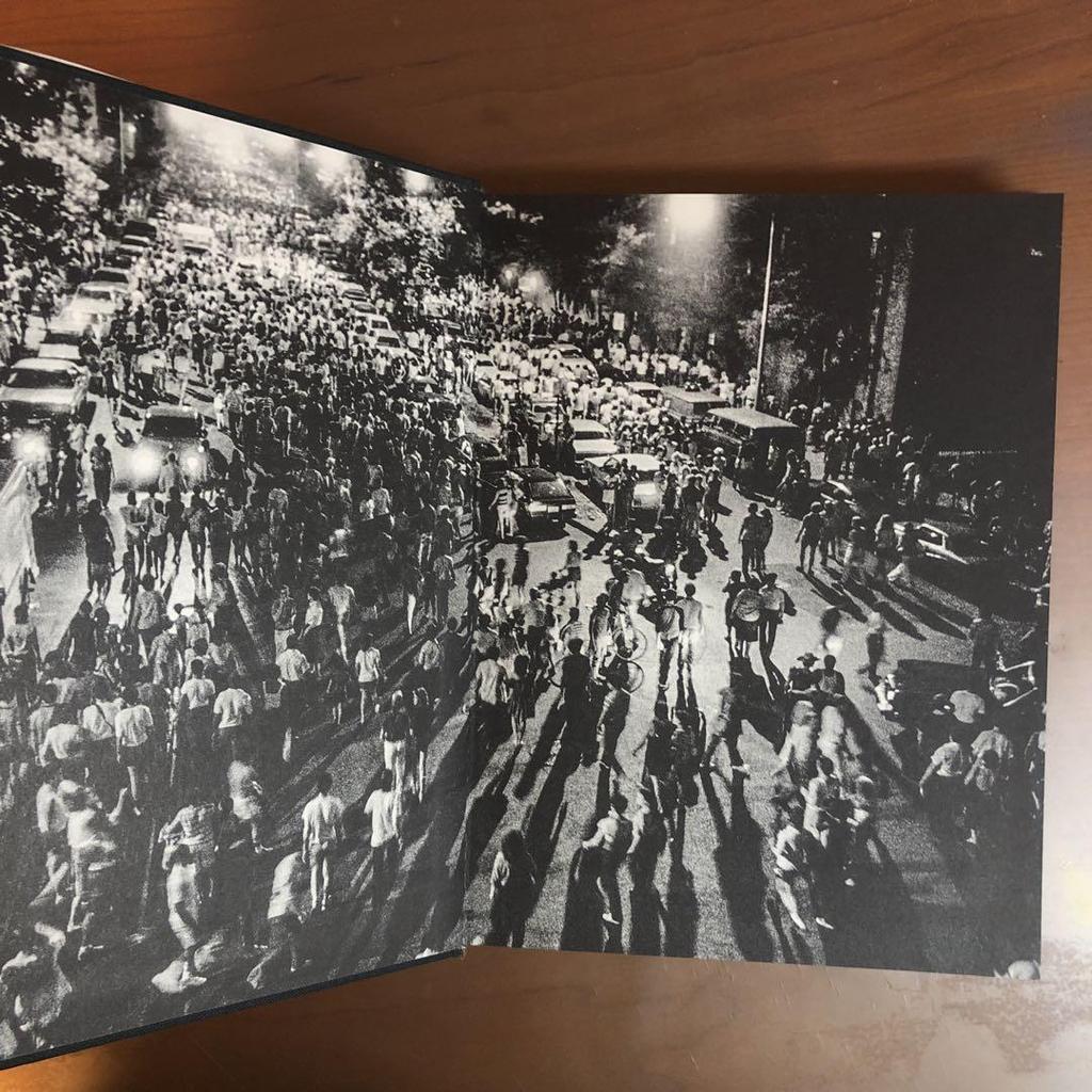 [ИСПОЛЬЗОВАЛ] (Первое издание) Кен Шлесс: Ночная прогулка (Иностранная книга) ШТАЙДЛ