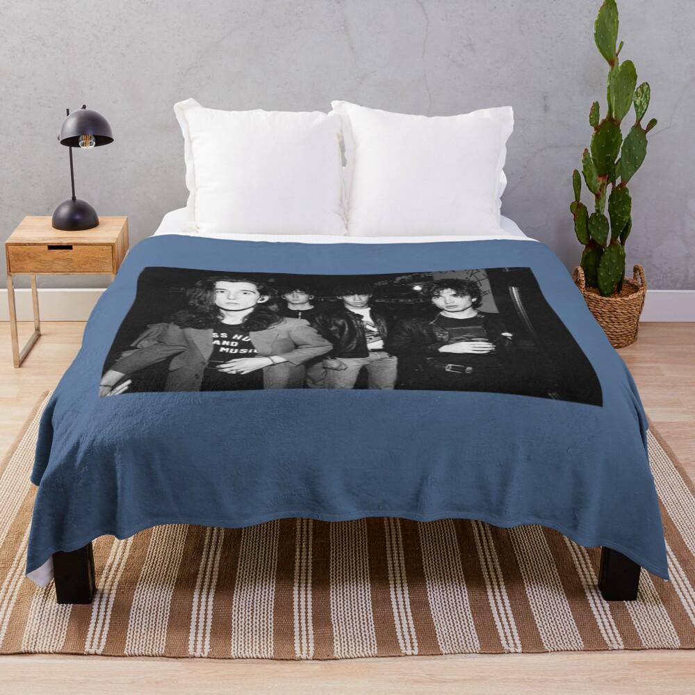 inhaler band Rock Throw Blanket