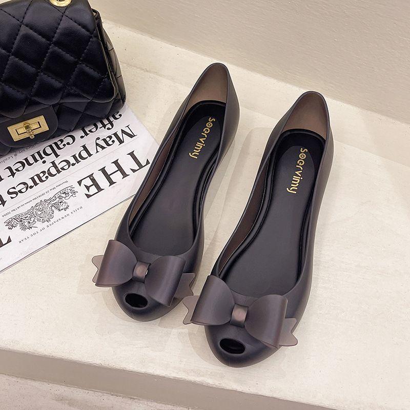 Модные женские сандалии с пластиковыми башмаками Peep Toe, симпатичные сандалии Jelly, женские летние туфли 2024 года на резиновой подошве с бабочкой