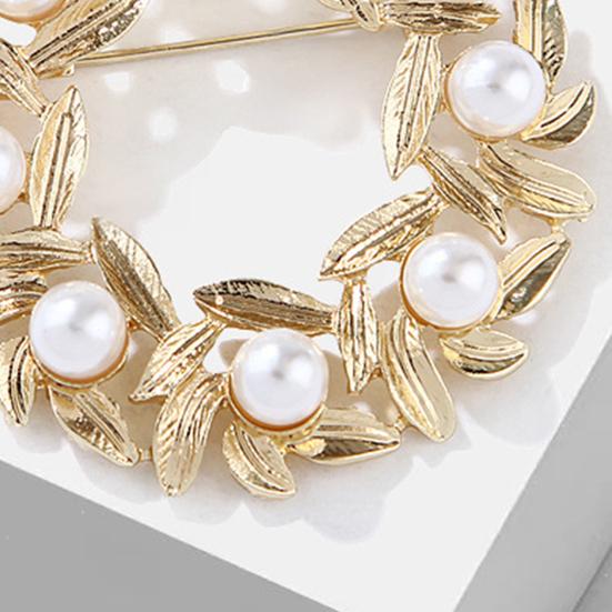 Брошь для одежды ажурная женская декоративная