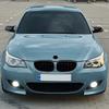 Для BMW 5 серии E60 E61 2004-2010 Высококачественная ABS Однорядная и Двухрядная Светодиодная Решетка Радиатора "Ноздри" Передние Гоночные Решетки Глянцевый Черный