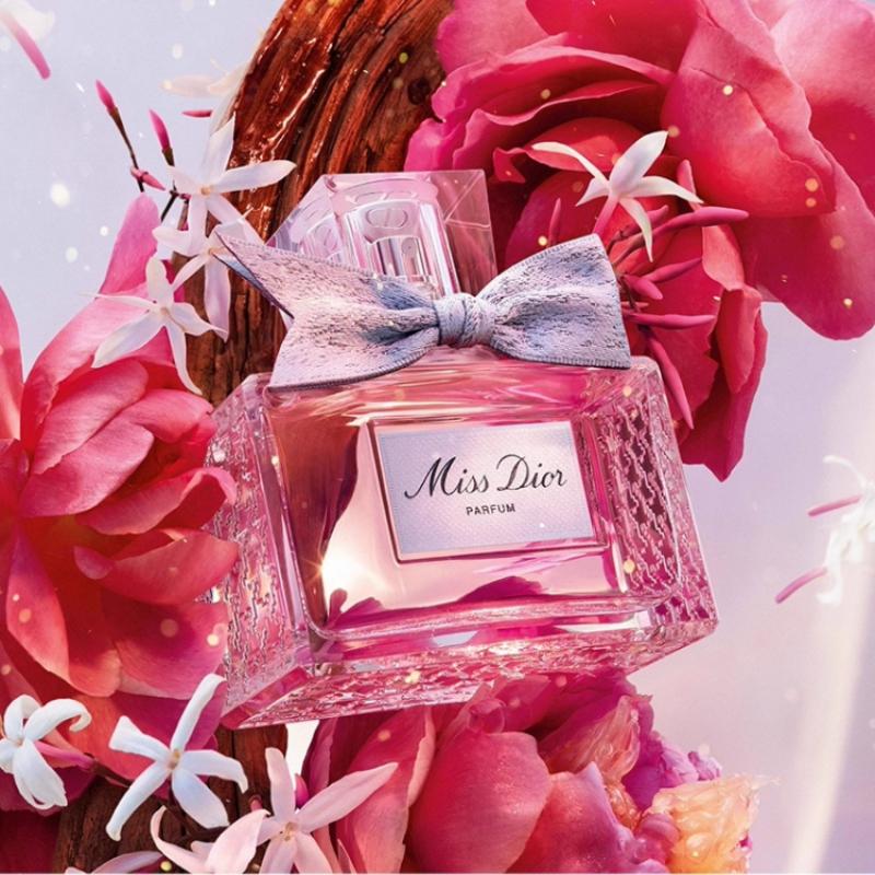 Dior Miss Dior Духи - Интенсивные Цветочные, Фруктовые и Древесные Ноты