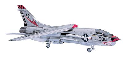 Hasegawa Крусейдер 1/48 F-8J #PT26