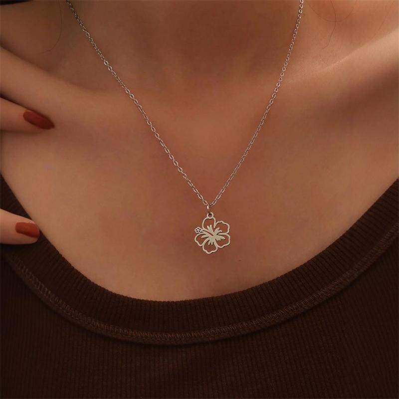 Stainless Steel Hollow Flower Pendant Necklace for Women Minimalist Gold Color Flower Necklace Charms Wedding Party Jewelry