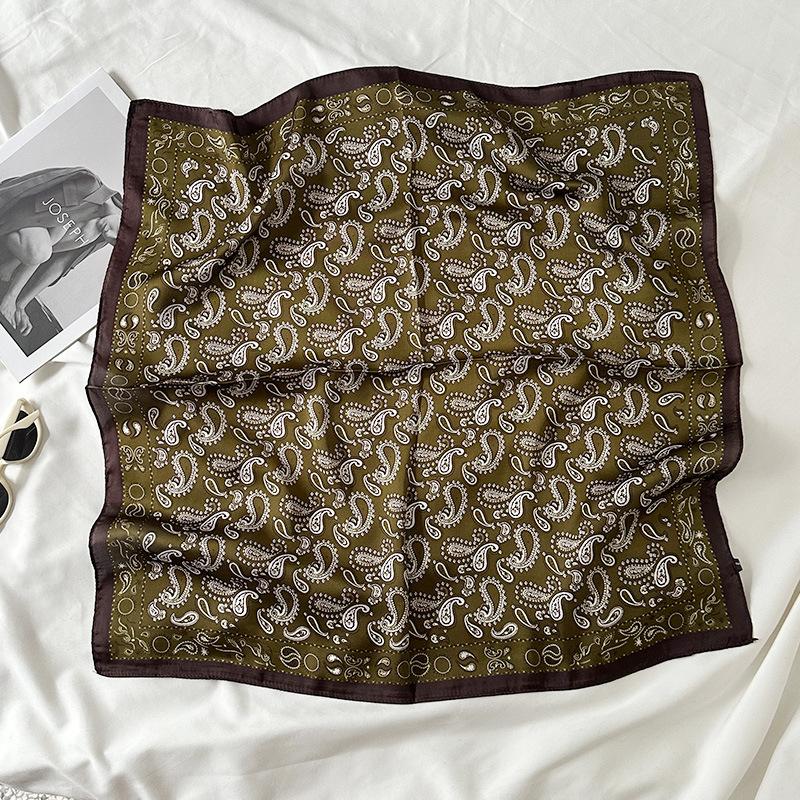 High-End Small Square Scarf Fashion Printed Silk Scarf Cashew Nut Silk Scarf Women Spring And Summer Retro Neck Silk Scarf Women