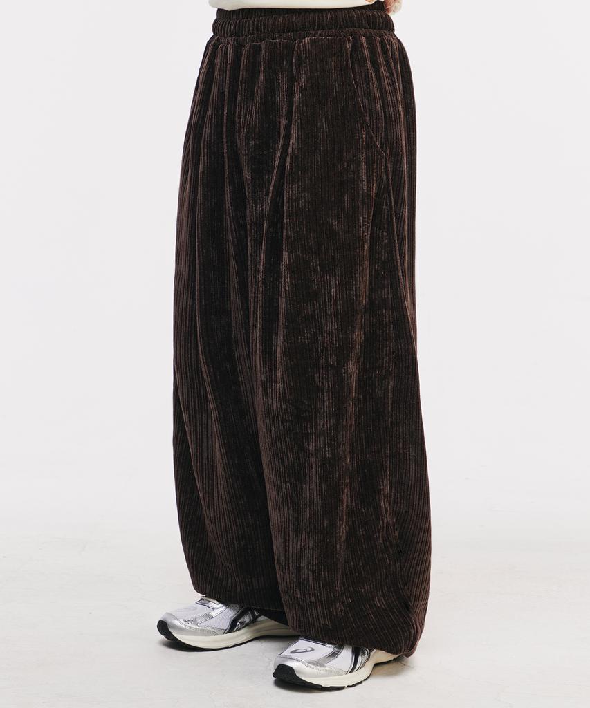 SCALLYWAG Easy Corduroy Wide Pants [Brown]