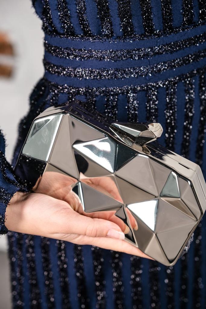 Women's Stylish and Useful Evening Dress Bag Metal Silver Women's Evening Dress Bag