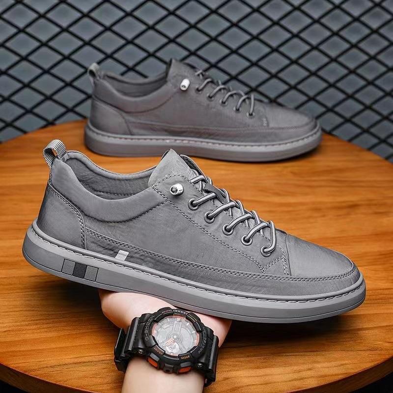 Manufacturer 2024 New Breathable Men's Shoes Flat-soled Black Board Shoes Trendy Versatile One-pedal Casual Shoes Men