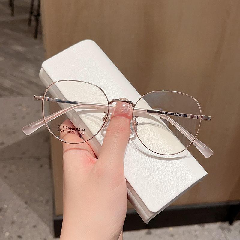 Модная ретро-полигональная маленькая металлическая оправа для очков может быть оснащена оправой для очков для близорукости.