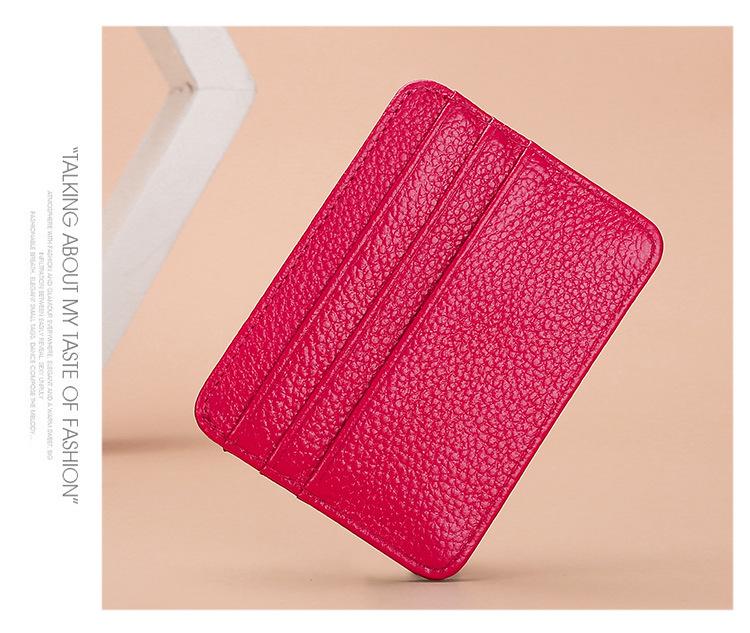 Тонкий держатель для карт из натуральной кожи: Множество слотов для карт, компактный кошелек для монет, кожаный кардхолдер и держатель для водительского удостоверения.