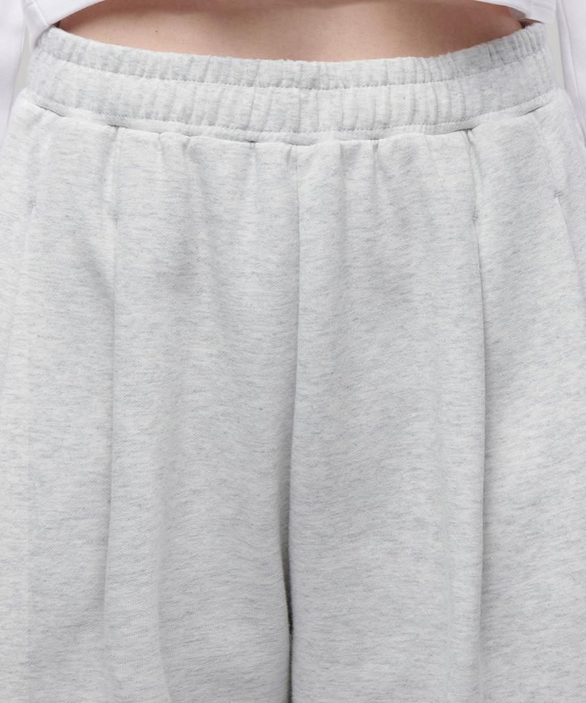 MUSINSA STANDARD WOMAN Женские широкие брюки-джоггеры из двустороннего трикотажа с двумя складками [Меланжевый светло-серый]