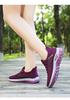 Женские повседневные кроссовки большого размера Flyknit, дышащие, универсальные и легкие, с мягкой подошвой, низкие, для повседневной носки.