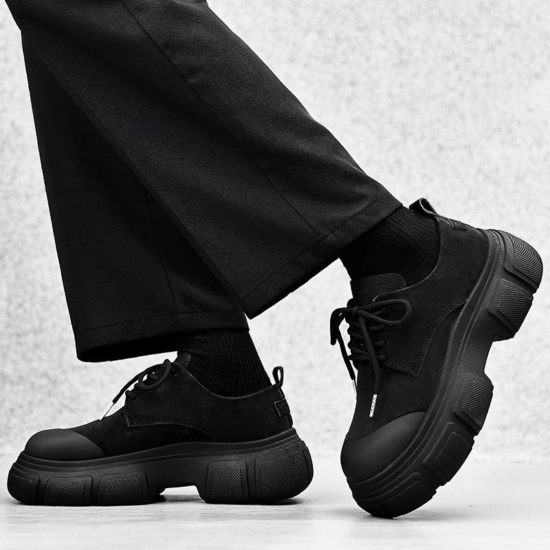 2024 осень новая мужская обувь японская и корейская повседневная обувь мужские маленькие черные туфли платформа одинарная обувь обувь для путешествий