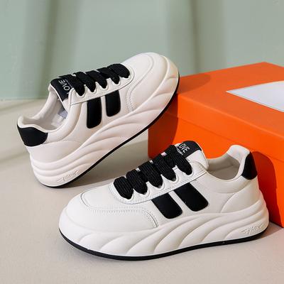 Кожаные туфли на платформе белого цвета, женская обувь, ранняя весна, новые высокие туфли для досок, универсальная повседневная обувь, женская спортивная обувь