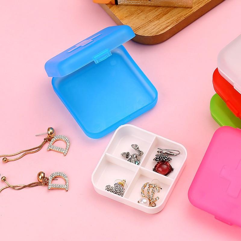Mini Four Compartments Divided Into Mini Split Pill Box Portable Carry-on Week Pill Organizer Box Cute Travel Small Jewelry Pill
