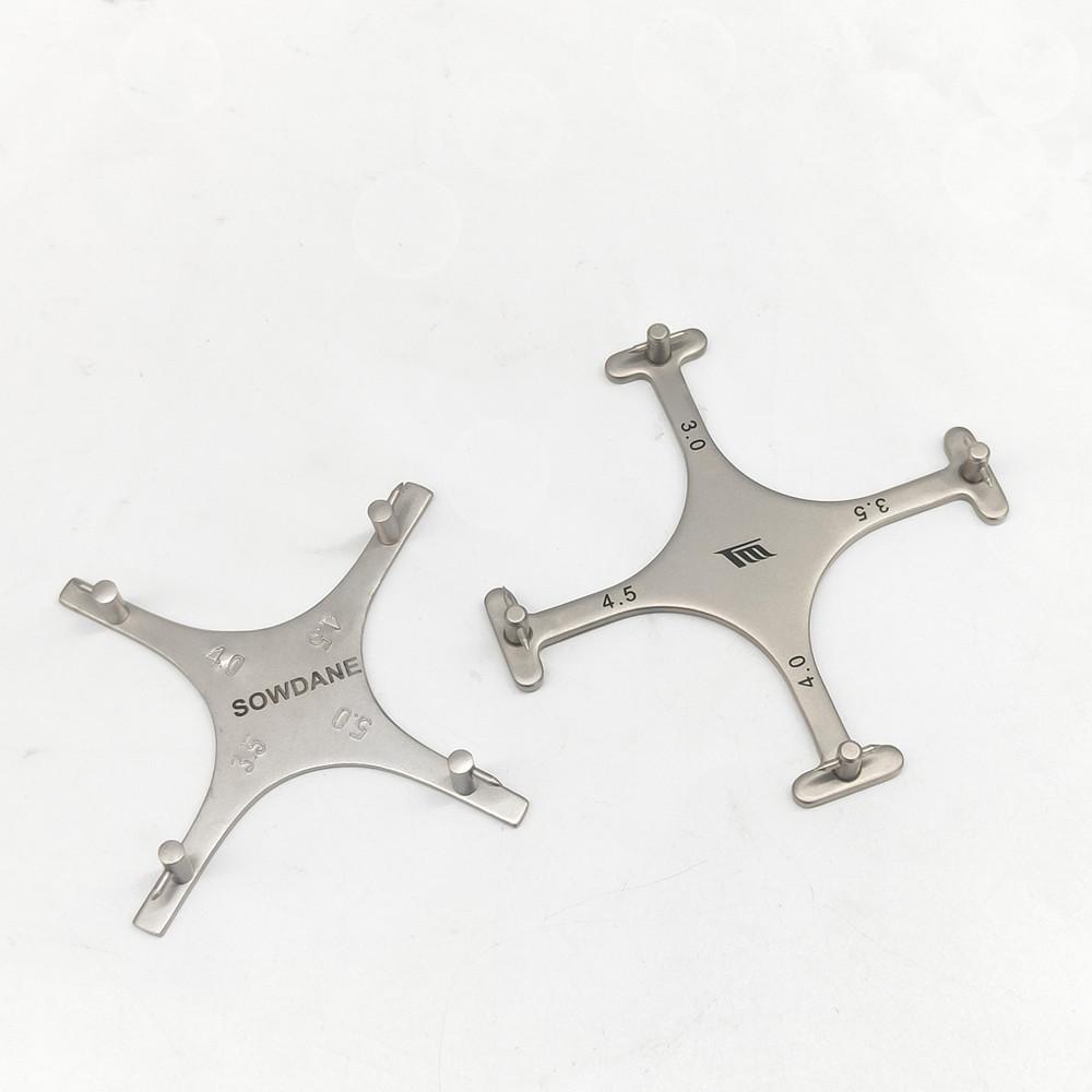 Позиционирование стоматологического ортодонтического брекета. Датчик высоты фитиля. Высокоточный позиционер брекета. Стоматологический ортодонтический инструмент. Инструменты для стоматолога.