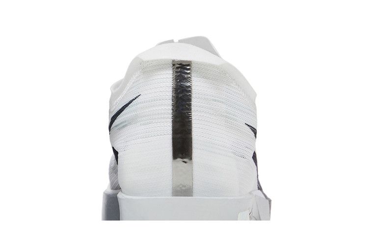 Nike ZoomX StreakFly 2 Белый Обсидиановый Туман Чистый Платиновый Железо