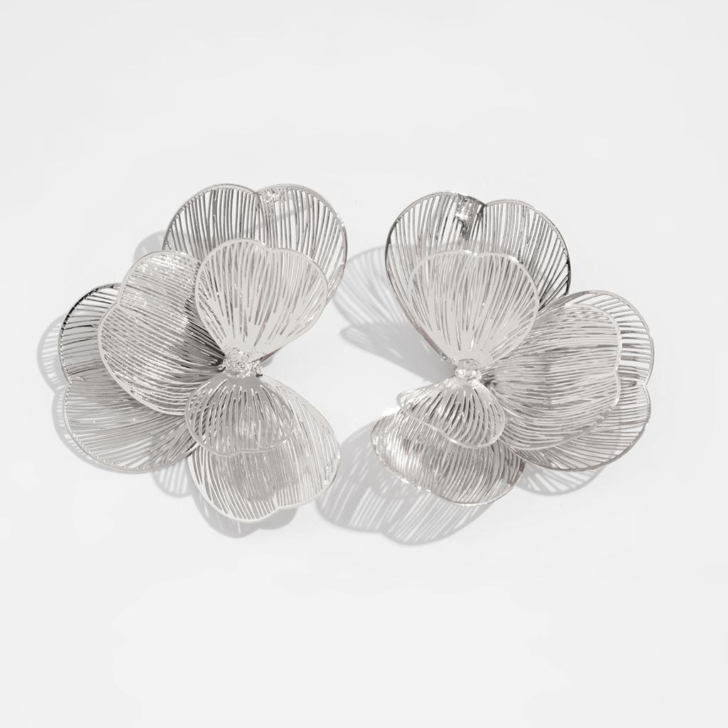 High end copper hollowed out ginkgo leaf earrings with versatile design and fashionable earrings