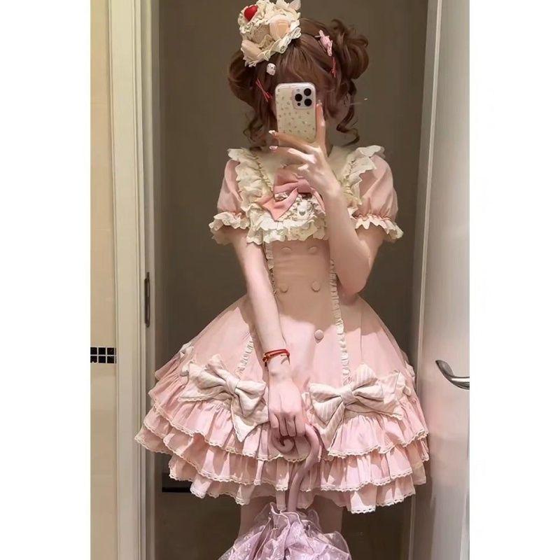 Молодежное летнее платье с пышными рукавами - стильный, облегающий фигуру дизайн в стиле «принцесса» для женщин.